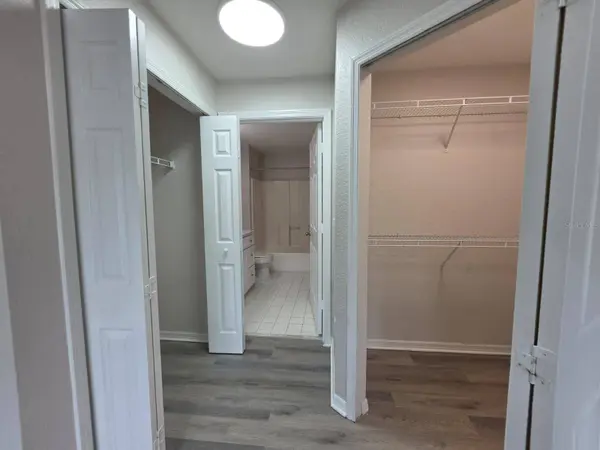 5483 VINELAND RD #10209, Orlando, FL 32811