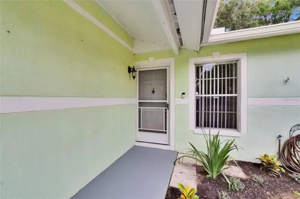 2415 DEVONWOODE PL, Seffner, FL 33584