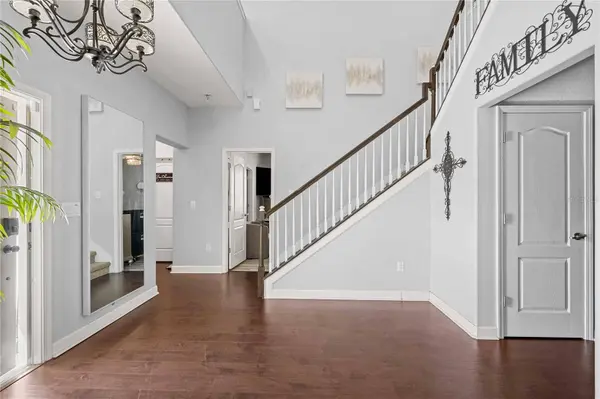 5049 IVORY STONE DR, Wimauma, FL 33598