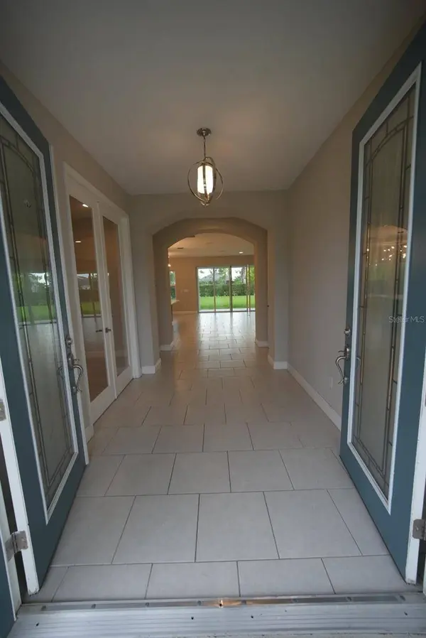 5450 WAYFARER AVE, Apollo Beach, FL 33572