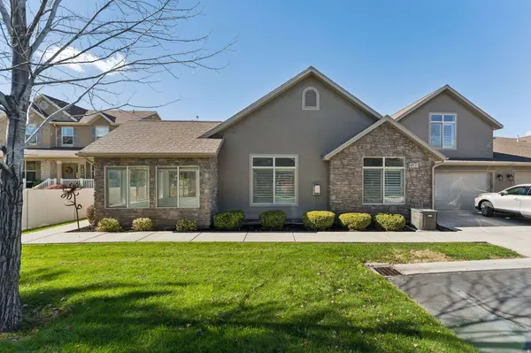 877 W 1920 S #C, Syracuse, UT 84075