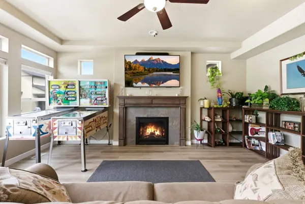 1096 S MEADOW WALK DR, Heber City, UT 84032