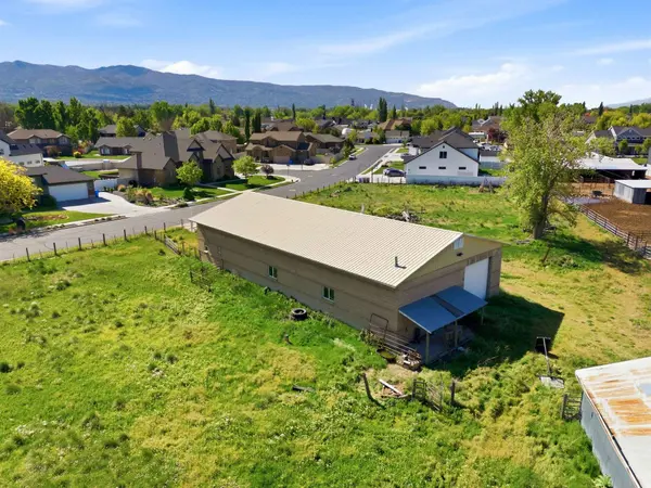 1017 W 1850 N #804, West Bountiful, UT 84087
