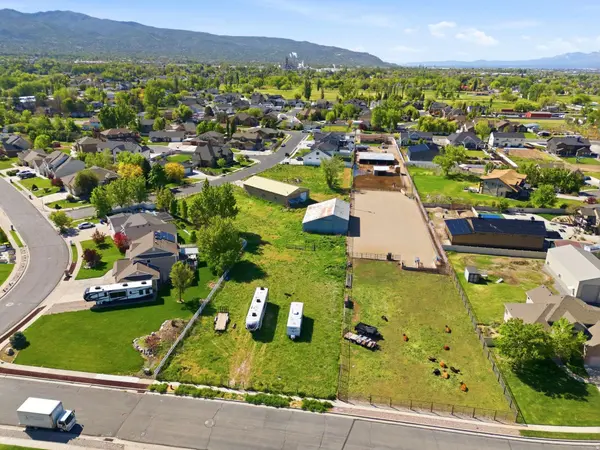 1017 W 1850 N #804, West Bountiful, UT 84087