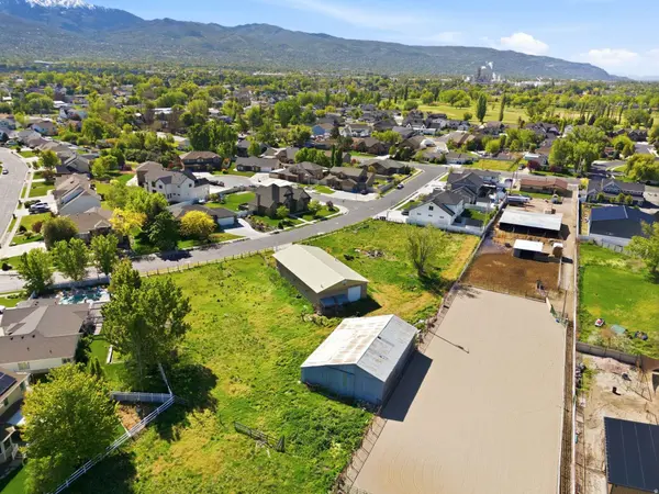 1017 W 1850 N #804, West Bountiful, UT 84087
