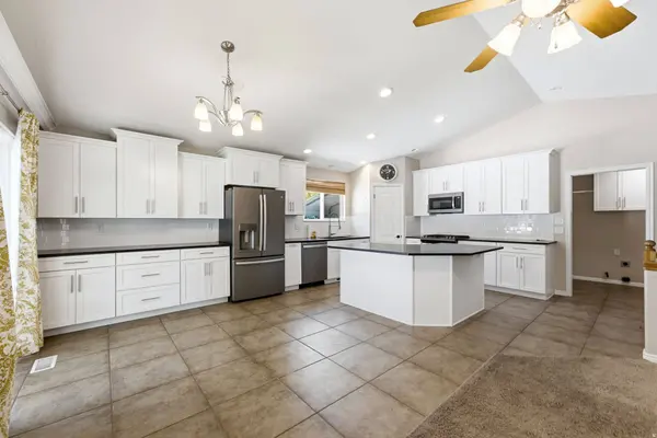 367 DEER VALLEY DR, Morgan, UT 84050
