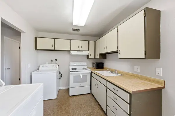 768 N REDWOOD RD #18, Salt Lake City, UT 84116