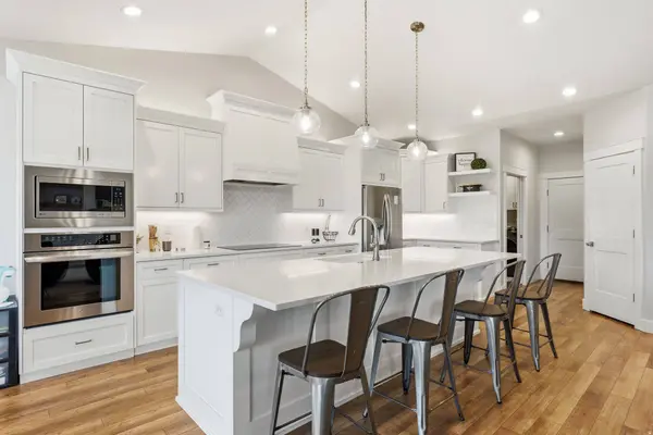 3202 S STRAIGHT ST, West Haven, UT 84401