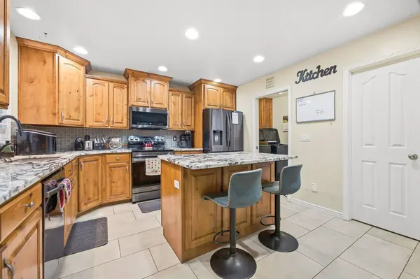 652 N 2750 W, West Point, UT 84015