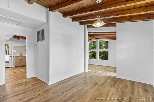 1814 Sunnyside CIR, Fayetteville, NC 28305