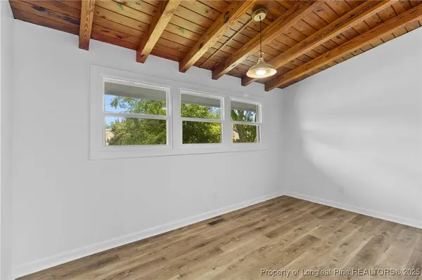 1814 Sunnyside CIR, Fayetteville, NC 28305