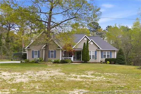 12441 Woodpecker LN, Laurinburg, NC 28352