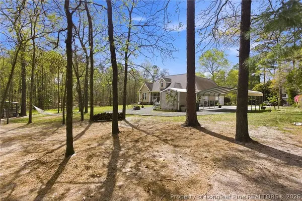 12441 Woodpecker LN, Laurinburg, NC 28352