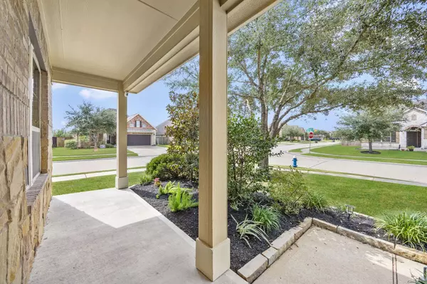 1417 Silver Rings CT, Pearland, TX 77581