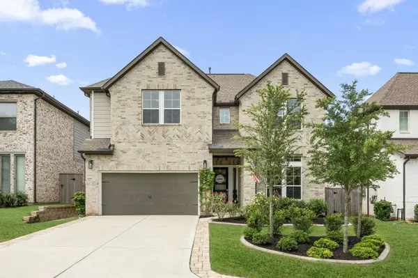 401 Coppice Creek LN, Montgomery, TX 77316
