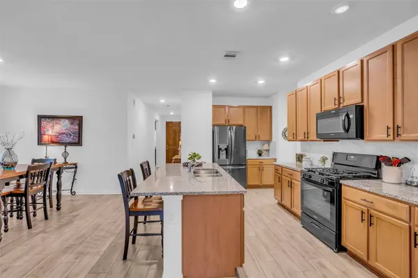 3804 Cimarron Gap LN, Magnolia, TX 77354