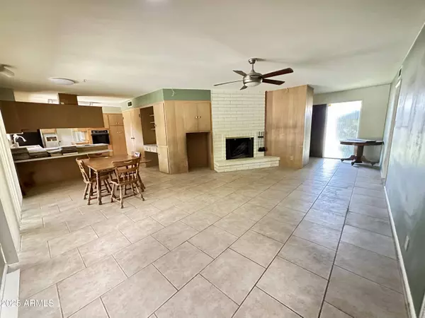 501 W Seldon Lane, Phoenix, AZ 85021