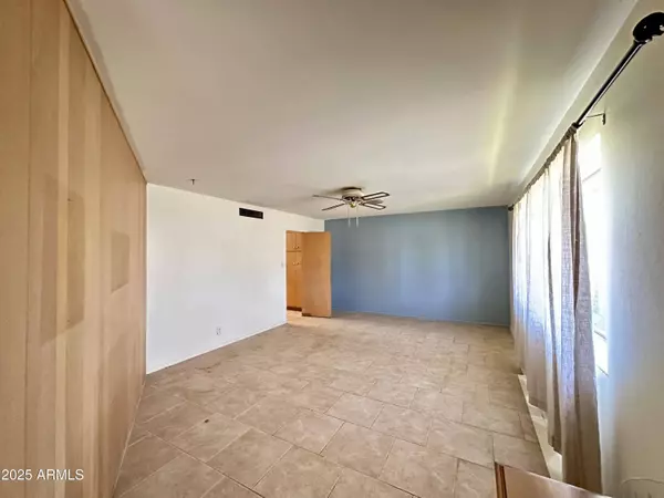 501 W Seldon Lane, Phoenix, AZ 85021