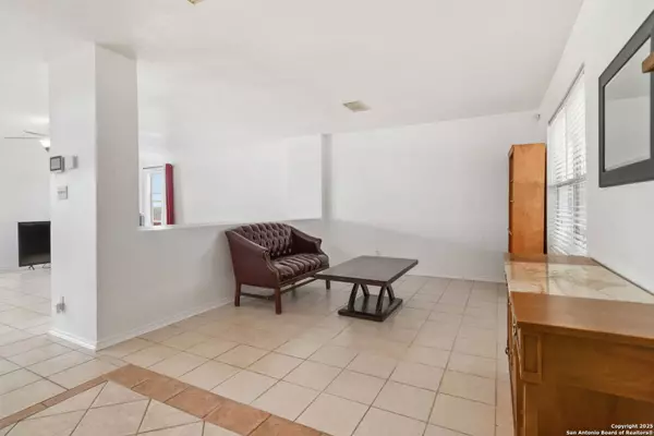 1626 Sunbend, San Antonio, TX 78224