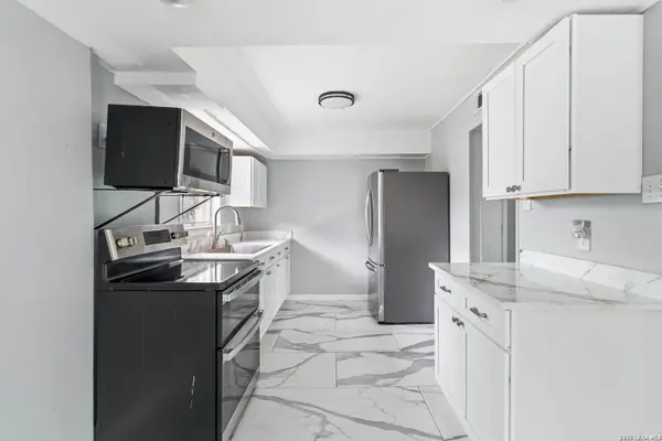 512 W Byrd Blvd, Universal City, TX 78148