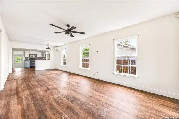 1112 Fresno, San Antonio, TX 78201