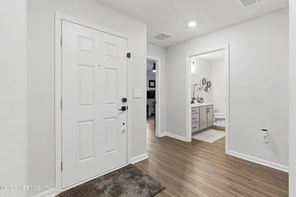 10925 STAPLETON DR, Jacksonville, FL 32222