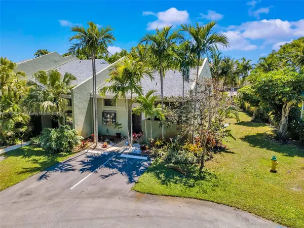 2840 S Oakland Forest Dr #2501, Oakland Park, FL 33309