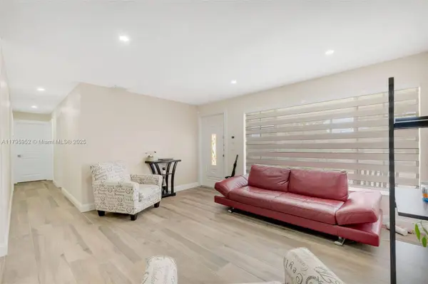 7295 W 14th Ct, Hialeah, FL 33014