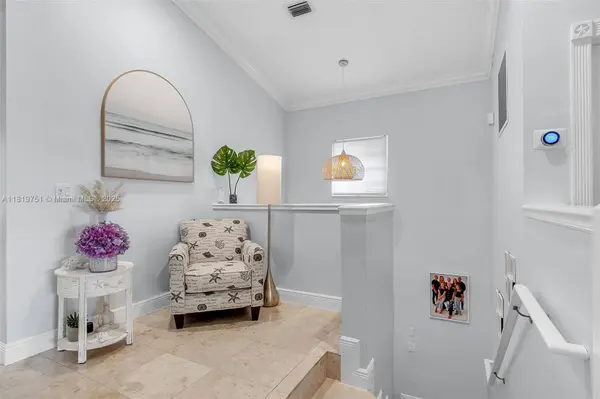 14621 Balgowan Rd #206-3, Miami Lakes, FL 33016