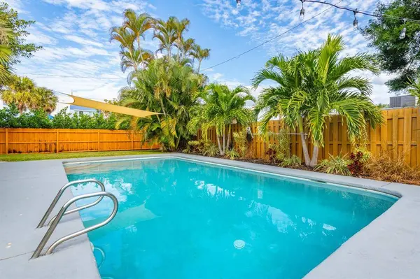500 Ivy Ave, Palm Beach Gardens, FL 33410