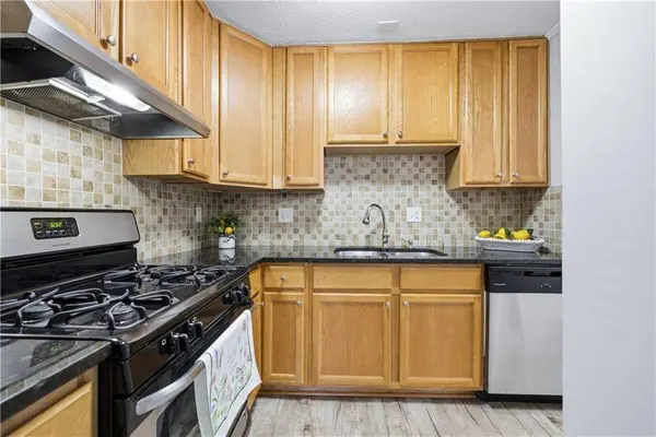 6601 Sienna CT, Peachtree Corners, GA 30092