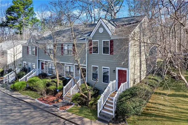 6601 Sienna CT, Peachtree Corners, GA 30092