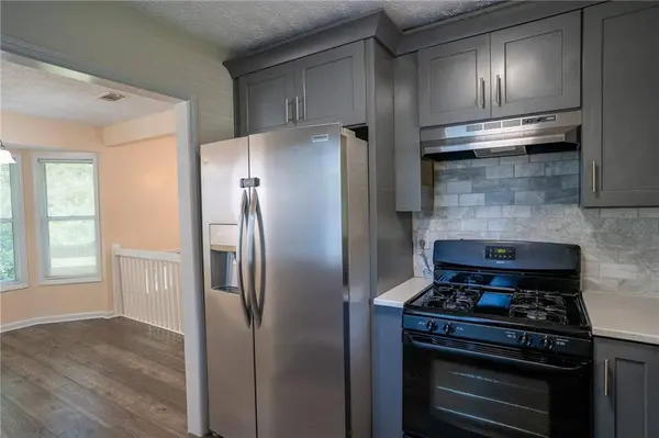 4007 Stacy LN, Snellville, GA 30039