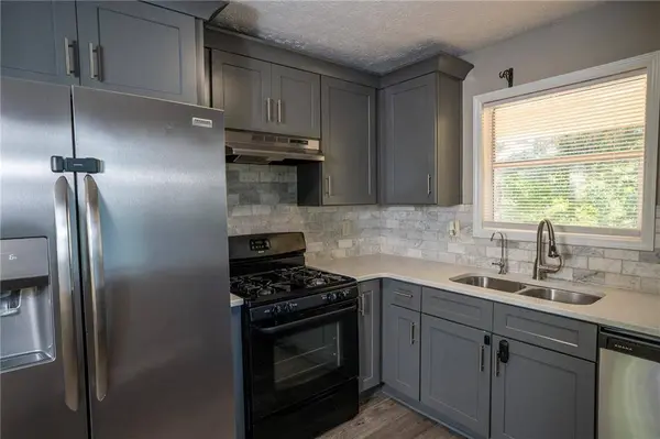 4007 Stacy LN, Snellville, GA 30039