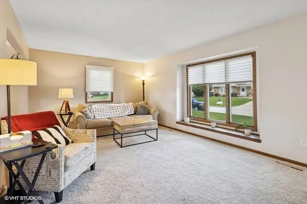 1304 7th Street NW, Altoona, IA 50009
