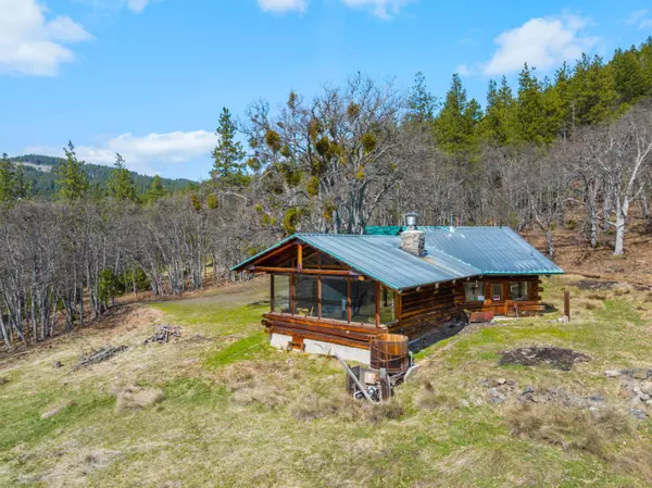 1525 Baldy Creek RD, Ashland, OR 97520
