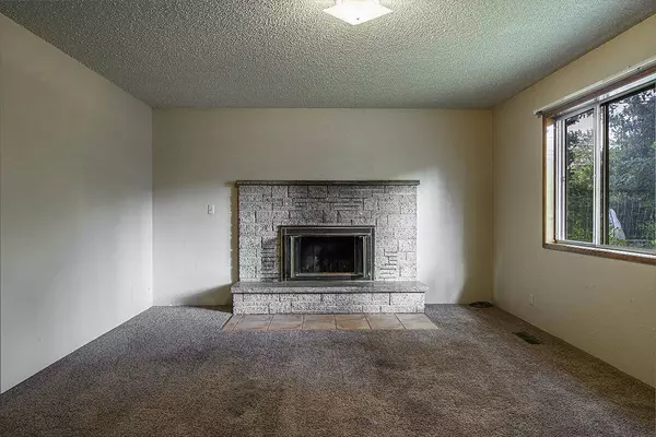 1228 11th ST, Medford, OR 97504