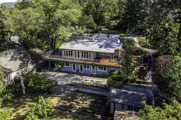 1320 Prospect ST, Ashland, OR 97520