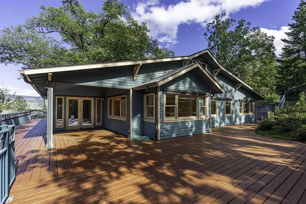 1320 Prospect ST, Ashland, OR 97520