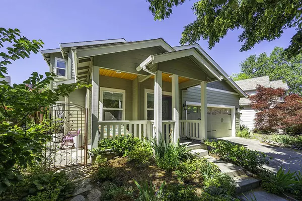 2704 Clay Creek WAY, Ashland, OR 97520