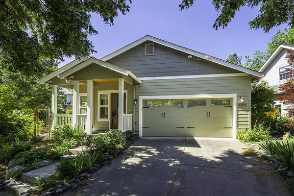 2704 Clay Creek WAY, Ashland, OR 97520