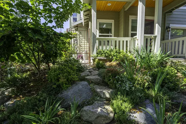 2704 Clay Creek WAY, Ashland, OR 97520