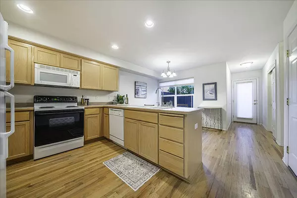 228 Talent AVE #15, Talent, OR 97540