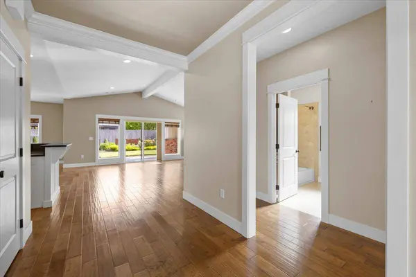 3797 Windgate ST, Medford, OR 97504