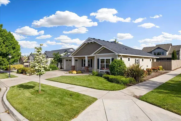 3797 Windgate ST, Medford, OR 97504