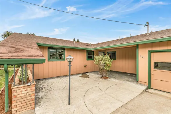 401 Elm ST, Phoenix, OR 97535