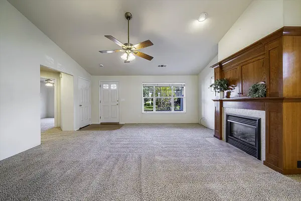3350 Edgewater DR, Medford, OR 97504
