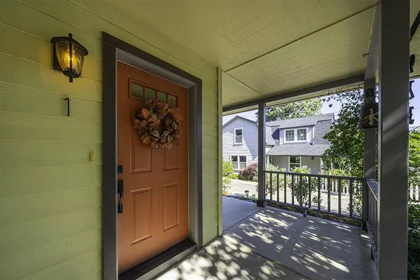 923 Bellview AVE #1, Ashland, OR 97520