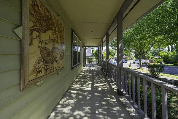 923 Bellview AVE #1, Ashland, OR 97520