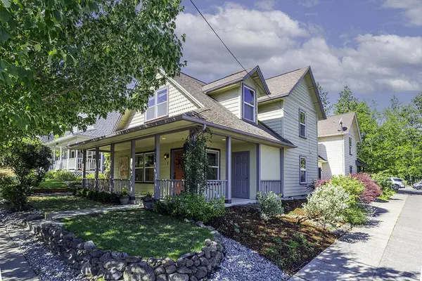 923 Bellview AVE #1, Ashland, OR 97520